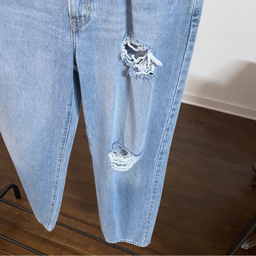 Levi’s ‘94 Baggy Jeans - Picture 4 of 4